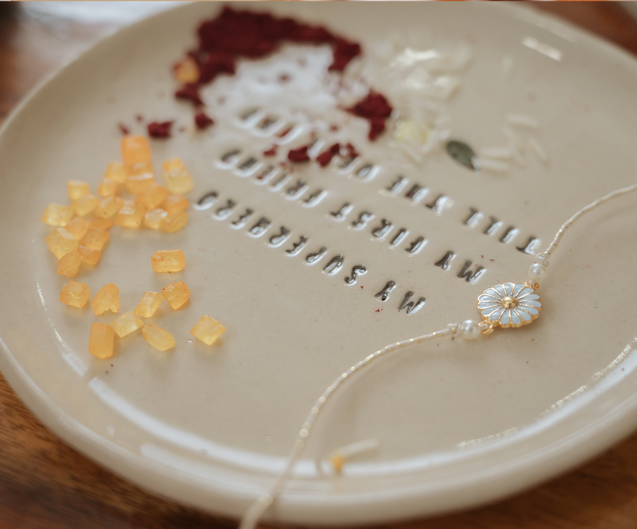 White Daisy rakhi